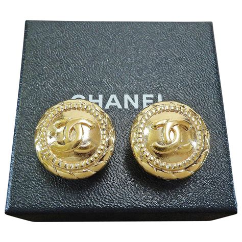 boucle d oreille chanel clip|antique Chanel earrings.